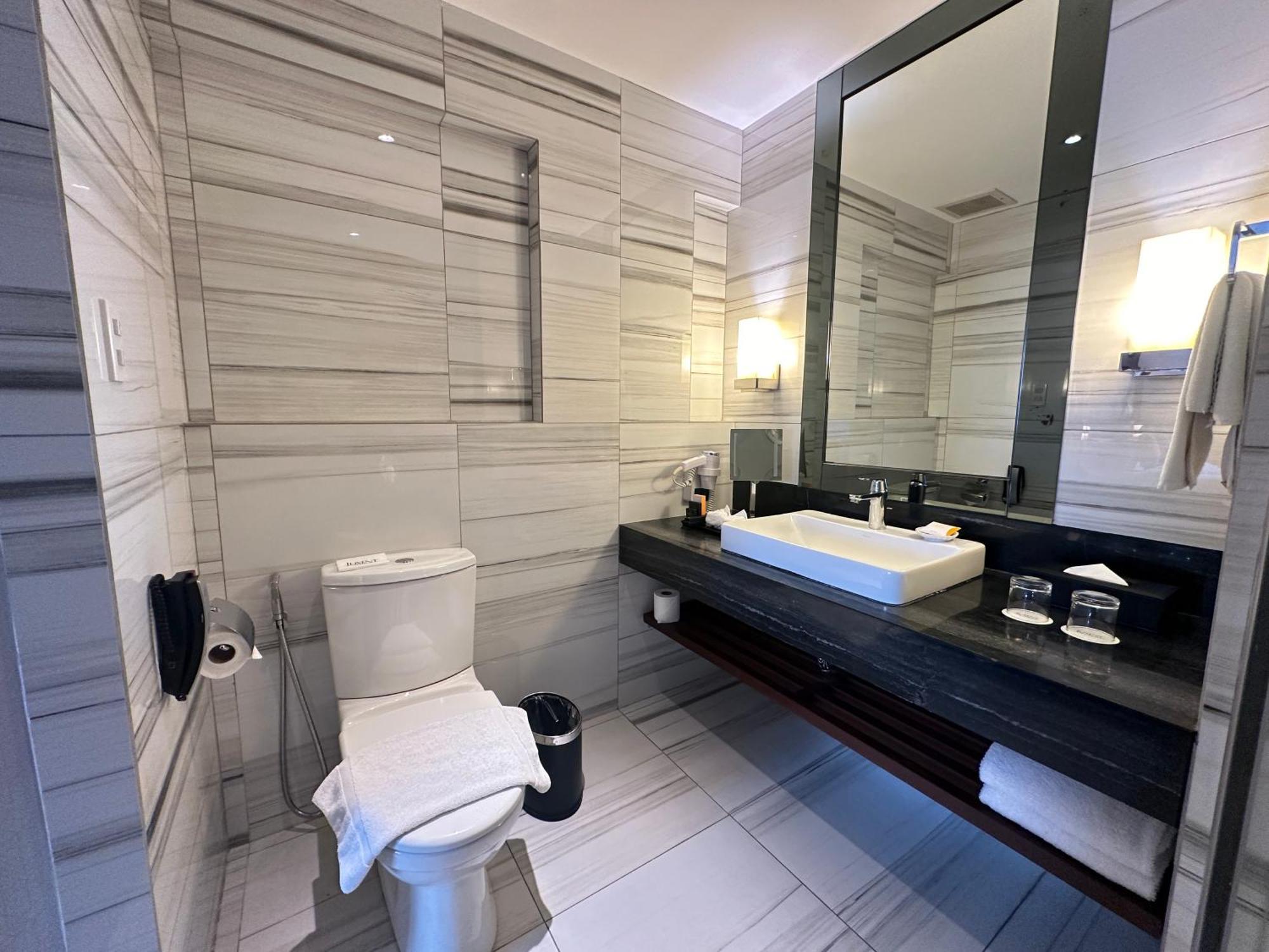 Luxent Hotel Quezon City Kültér fotó