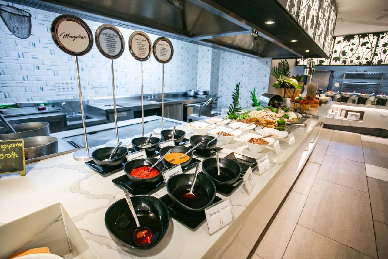 Luxent Hotel Quezon City Kültér fotó